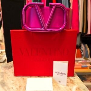 Valentino Garavani Fuschia Belt